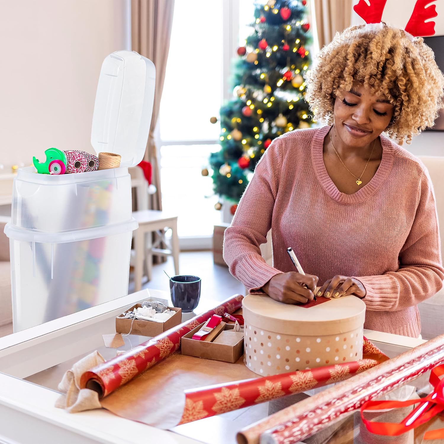 Rubbermaid Wrap N' Craft Plastic Wrapping Paper Organizer Storage Container with Top Ornament Storage Compartment for 20 Standard 30 Inch Rolls. Clear - Image 3